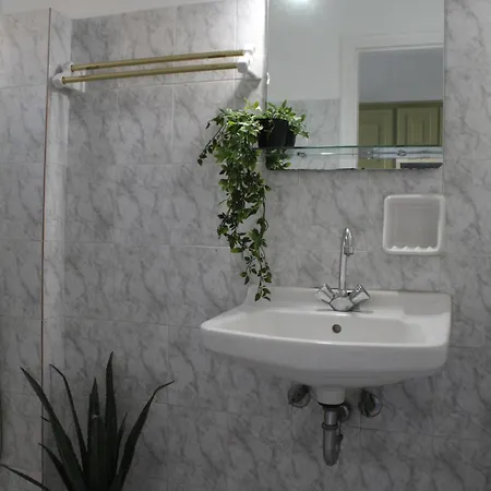 Apartament Captain Homer Mesongí